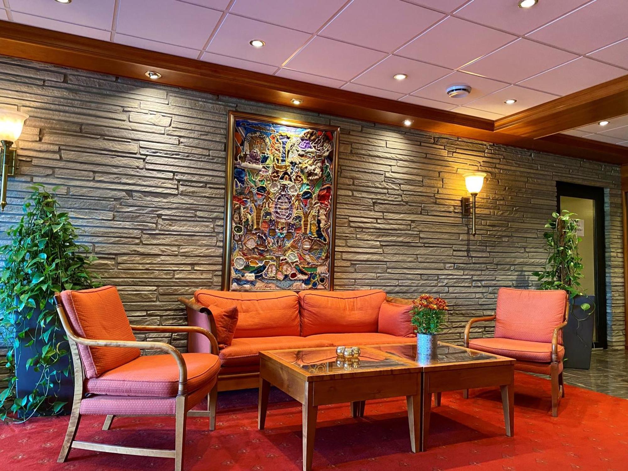 Alver Hotel Alversund Екстериор снимка