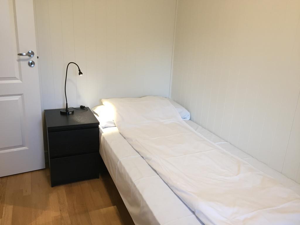Alver Hotel Alversund Екстериор снимка
