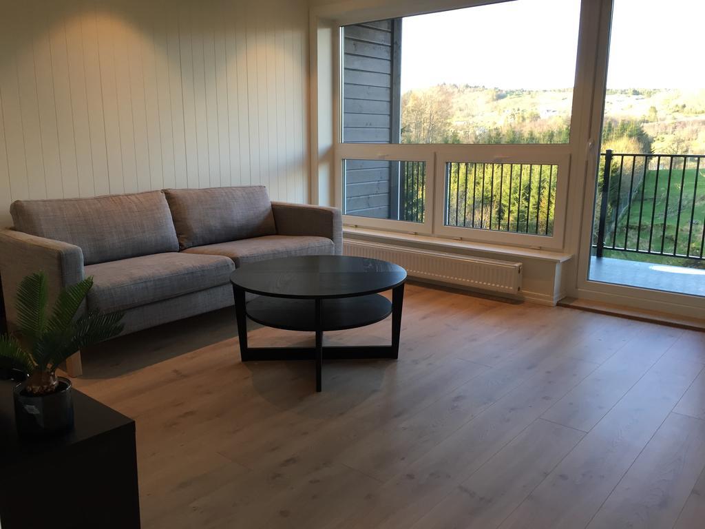Alver Hotel Alversund Екстериор снимка