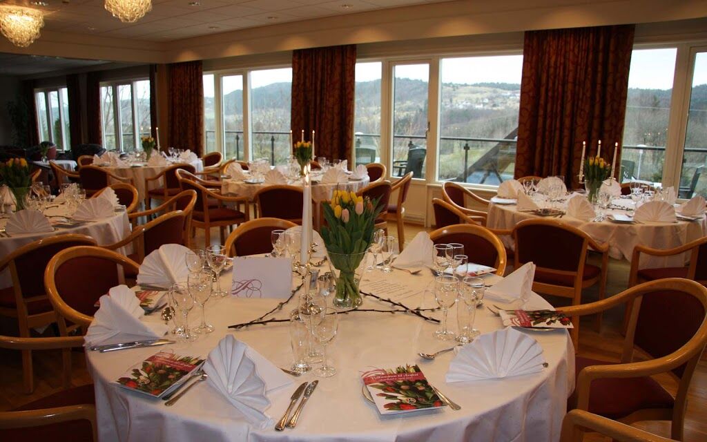 Alver Hotel Alversund Екстериор снимка